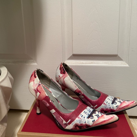 Call it Spring Vintage Print Pump Size 9 - Picture 2 of 2